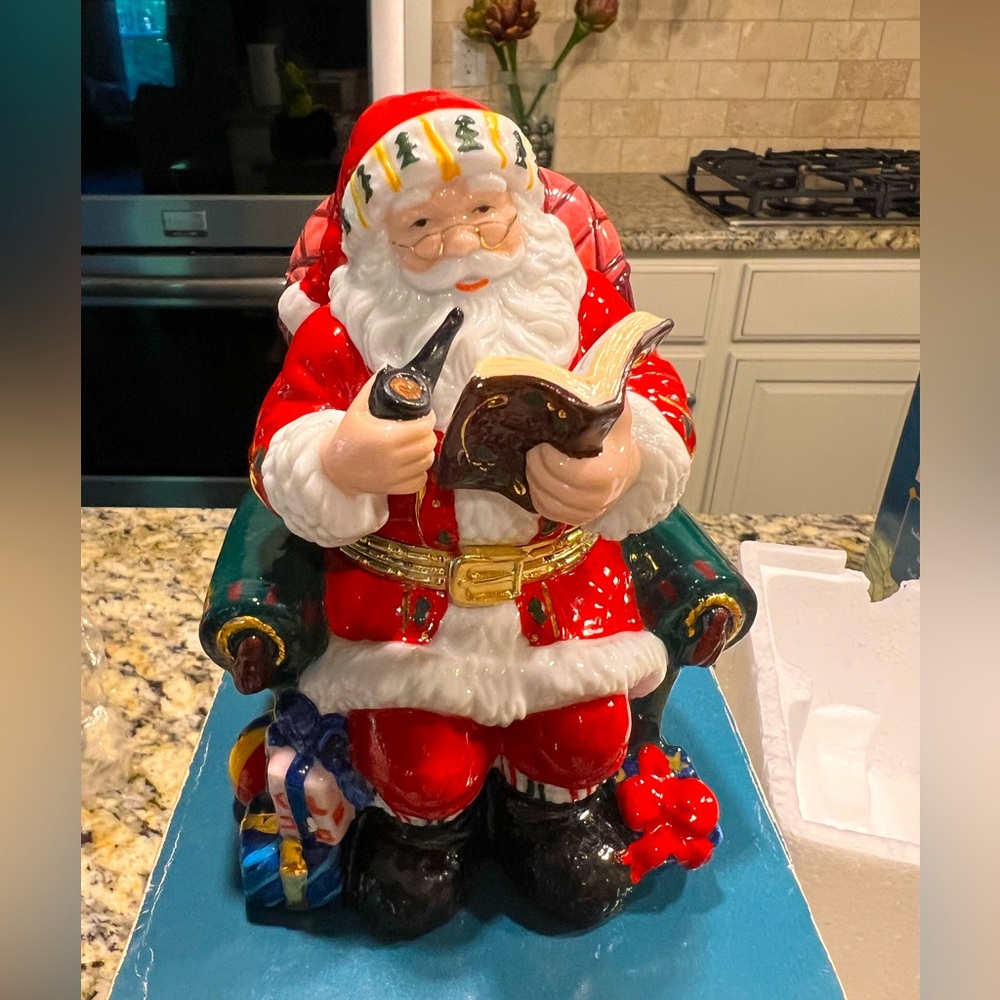 Santa Claus Decorative Porcelain Keepsake Box
